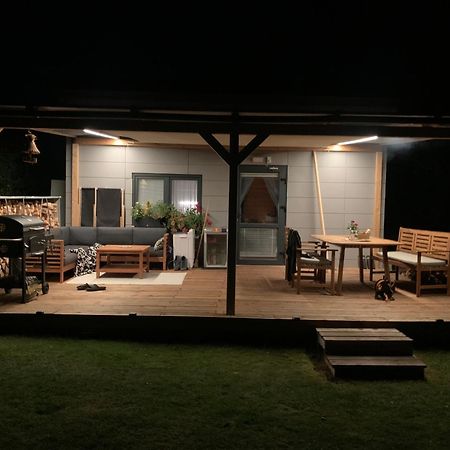 Tiny House - Chatka V Rezi U Prahy Husinec  المظهر الخارجي الصورة