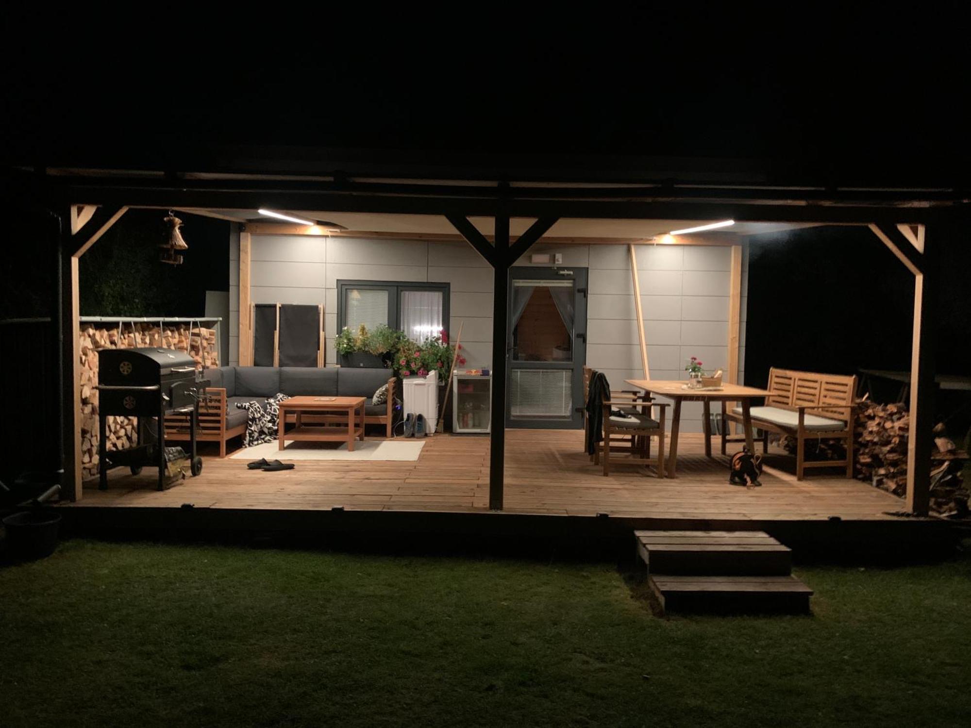 Tiny House - Chatka V Rezi U Prahy Husinec  المظهر الخارجي الصورة